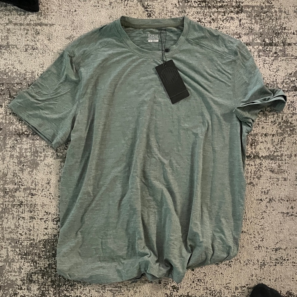 Stylish Teal Short Sleeve Tee for Men